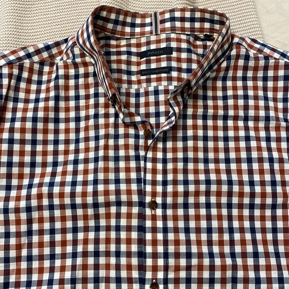 RW&CO. Button down short sleeve shirt XL - Picture 2 of 5